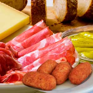 Croquetas de jamon y queso